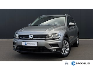 Volkswagen Tiguan 1.4 TSI Comfortline Business l Panoramadak Elektr. l Stoelverwarming l Luxe bekleding l Navigatie l Parkeersensoren voor en achter l