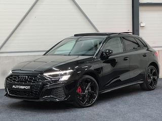 Audi A3 Sportback 30 TFSI S-Line Black Ed. Pano Navi Carplay Camera