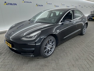 Tesla Model 3 Standard Plus RWD Standard Range Plus 81% SoH [ AUTOPILOT+CAMERA+CLIMAAT+NAVIGATIE+PDC+LED ]