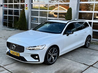 Volvo V60 2.0 D4 R-Design|Carplay|Leer|Panodak|AHK