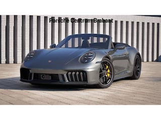 Porsche 911 Carrera 4 GTS Cabriolet