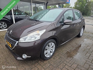 Peugeot 208 1.4 VTi Active 5 deurs Airco Cruise Camera