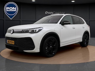 Volkswagen Tiguan R-Line 1.5 eHybrid 272 PK | Pano Dak | Black Style | 360 Camera | Head-up Display | Harman Kardon | Side Assist | ACC | Elek. Achterklep | Elek. Stoelen | Leder | Stuur-/Stoelverwarming V+A | 20'' |