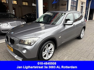 BMW X1 sDrive18d Executive NL AUTO/NW APK EN ONDERHOUD