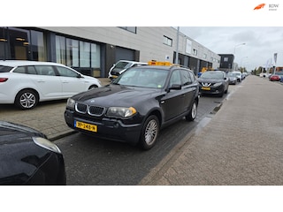 BMW X3 3.0i Executive AUTOMAAT