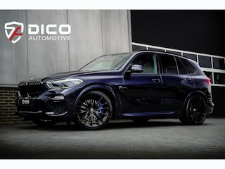 BMW X5 xDrive45e 395 pk High Executive M-Sportpakket/ Pano-Dak/ Harman&Kardon/ Nachtzicht/ Sport-Stoelen/ Stoel.Verw+Koeling/ Laser/ Head-Up/ 360-Camera/ Massage/ Adap.Cruise/ 22'' LMV
