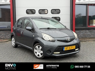 Toyota Aygo 1.0 VVT-i Aspiration, AUTOMAAT, Apk tot juli 27