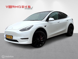 Tesla Model Y Long Range Dual Motor / Trekhaak / 21"
