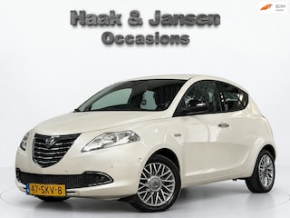 Lancia Ypsilon 0.9 TwinAir Platinum - Airco - Radio -