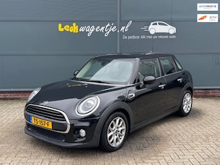 Mini Mini 5-Deurs 1.5 Pepper Automaat *carplay *climate *NL