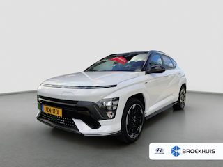 Hyundai Kona 64.8 kWh 217pk N-Line Business | Carplay | Premium audio | Adaptive cruise controle | Dodehoek detectie | Keyless | Navigatie | Parkeersensoren | Camera | Stoelverwarming | Stuurverwarming | Warmtepomp