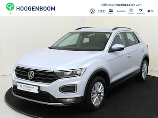 Volkswagen T-Roc 1.5 TSI Style | Achteruitrijcamera | Adaptieve cruise control | Dodehoekdetectie | Climate control | Navigatie | Elektrische kofferklep | LED koplampen |