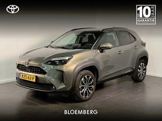 Toyota Yaris Cross 1.5 Hybrid 115 First Edition Winterpack | Stoel / Stuur en voorruitverwarming | Parkeersensoren |