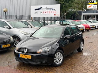 Volkswagen Golf 1.2 TSI Trend Edition BlueMotion/1E Eigenaar/Airco/Navi/Elek Raam/Volledig Dealer Onderhoud/twee sleutels