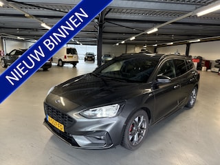 Ford Focus Wagon 1.0 EcoBoost Hybrid ST Line X Business