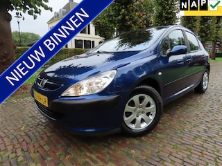 Peugeot 307 1.6-16V XT Pack Automaat Ecc Cruisecontrol 5 Drs Lm Velgen Trekhaak ***Goed Onderhouden***