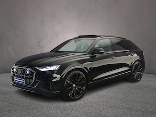 Audi Q8 4.0 TFSI SQ8 quattro | Achterasbesturing | Panoramadak | Tour Pakket | City Pakket | Luchtvering | Matrix LED | Leder | Adapt Cruise Control