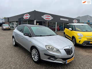 Lancia Delta 1.4-16V Argento(st-bekr,clima,cruise,6versn,bj08,2599,-)
