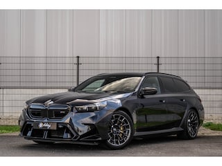 BMW 5-serie Touring Keramisch|Ultimate|Carbon|Pano|B&W|Driving Assistant Prof|