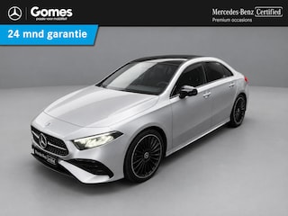 Mercedes-Benz A-klasse 180 AMG Line | Panoramadak | BURMESTER |