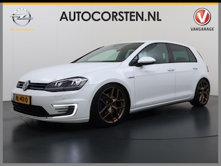 Volkswagen Golf 1.4TSI GTE Leer Navi Keyless AppConnect CruiseControl Sportstoelen Led CruiseControo Pdc Ecc Usb Tel. Isofix PrivacyGlas Elek.Ramen/Spiegels 18''LM