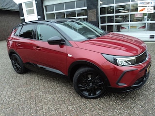 Opel Grandland 1.6 Turbo Plug-In Hybrid Ultimate