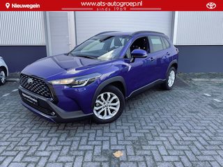 Toyota Corolla Cross Hybrid 140 Business , Parkeersensoren Voor en Achter, dode Hoek detectie, All Season banden