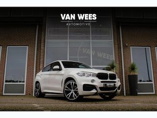 BMW X6 xDrive35i High Executive | M Sportpakket | Driving Assistant | Harman/Kardon | Head-up | Schuif-/kanteldak | Stuurverwarming | Camera | M-onderstel | DAB | LED | Trekhaak