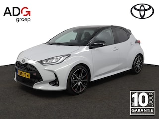 Toyota Yaris 1.5 Hybrid GR Sport | Stoel- en Stuurwielverwarming | Leder/Alcantara sportstoelen | GR Sportonderstel | 10 Jaar Garantie! |