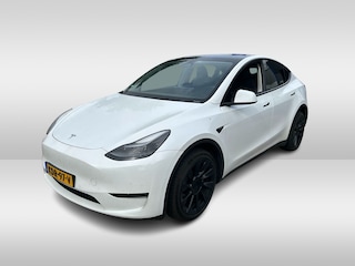 Tesla Model Y Long Range AWD 75 kWh / Autopilot / Panoramadak / Camera / 20'' / Keyless / Leder / Dodehoek / Navigatie / Stoelverwarming