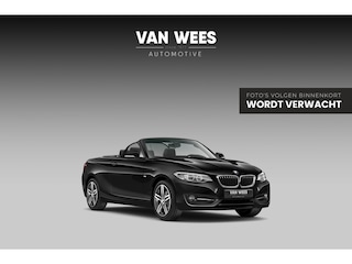 BMW 2-serie Cabrio 220i Sport | Origineel NL | Cruise control | Stoelverwarming | Xenon | Sportstoelen | HiFi audio | Navigatie Professional | Sportstuur | Chrome Line | Keyless entry