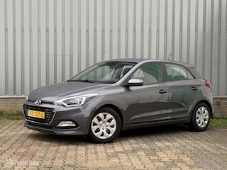 Hyundai i20 1.0 T-GDI Comfort| Camera | Trekhaak |All-Season
