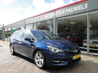 Opel Astra Sports Tourer 1.2, benzine, schakel, 131.232 km