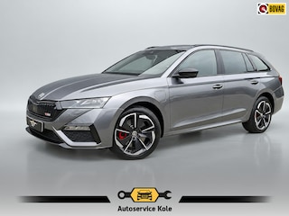 Skoda Octavia 1.4 TSI * RS iV * Navigatiesysteem * Parkeercamera * Stoelverwarming * Head up display *