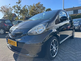 Toyota Aygo 1.0-12V 3Drs,Apk 29/10/27,St bekr,Elek-pakket