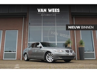 BMW 525i High Executive | Innovation Pakket | Sportstoelen | Cruise control | Stoelverwarming | Xenon adaptief | Head-up | Navigatie Professional | Bluetooth | Grootlichtassistent