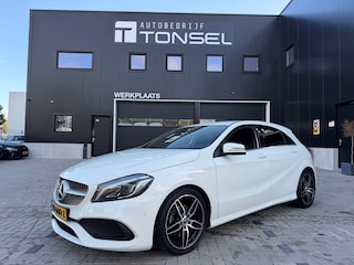 Mercedes-Benz A-klasse 160 AMG Line / Alcantara / Camera / LED / Navigatie
