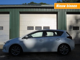 Toyota Auris 1.8 HYBRID LEASE PRO