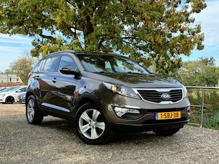 Kia Sportage 2.0 Plus Pack AWD | 1e eigenaar + Automaat + 4x4 + Clima nu € 13.975,-!!!