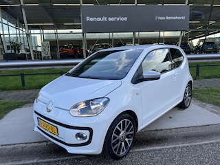 Volkswagen Up 1.0 high up! BlueMotion / Stoelverw. / Elek Ramen V / Airco /