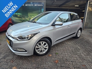Hyundai i20 1.0 T-GDI Go! 2016 | 2E EIGENAAR | 3/6 OF 12MND GARANTIE | NAVI | CAMERA | LMV |