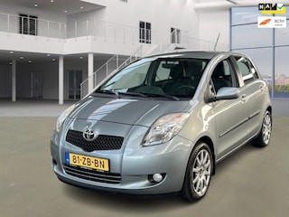 Toyota Yaris 1.3 VVTi Sol| Automaat|Airco|Leder|Weinig gelopen