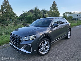 Audi Q2 35 TFSI S Edition / Pano / Navi / Camera / Virtual
