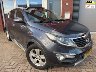 Kia Sportage 1.6 GDI Super Pack / Leder / Camera / TV Scherm / Pano / Navi / PDC / LED