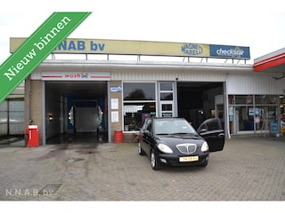 Lancia Ypsilon 1.2-16V Argento