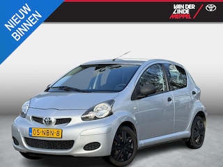Toyota Aygo 1.0-12V Access Airco Radio CD 5 Deurs