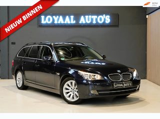 BMW 5-serie Touring 523i | CRUISE | PDC | STOELVER. | NAVI | AIRCO | APK | START/STOP | ELEK. RAMEN