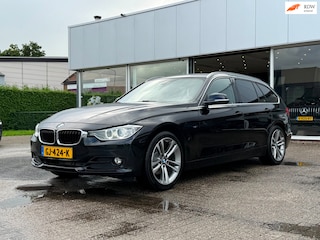 BMW 3-serie Touring 2.0d Executive SPORT / XENON / TREKHAAK / NL AUTO