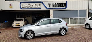 Volkswagen Polo 1.0 TSI Comfortline 5 Deurs , Navi , PDC , App Connect