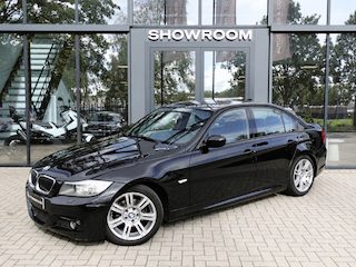 BMW 318i Business Line NAVI BLUETOOTH PDC